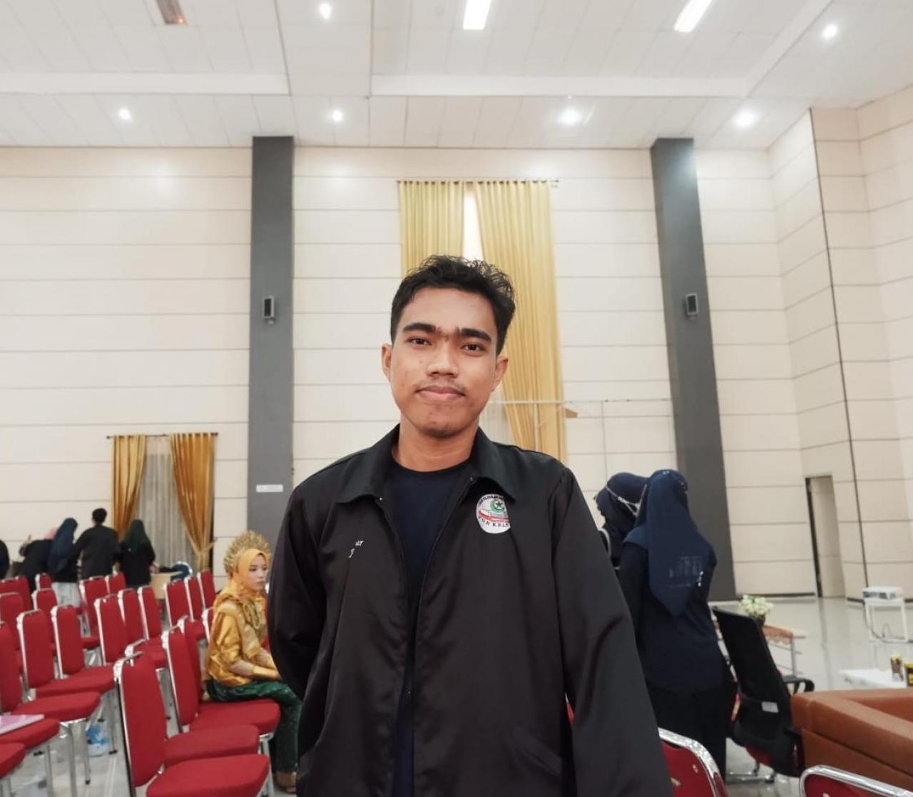 Gambar Mahasiswa Ekonomi Islam UIN Alauddin Raih Juara I Lomba Call Paper