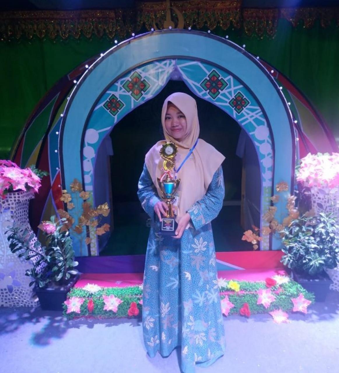 Gambar Mahasiswa FUFP UIN Alauddin Sabet Juara I Lomba KTIQ