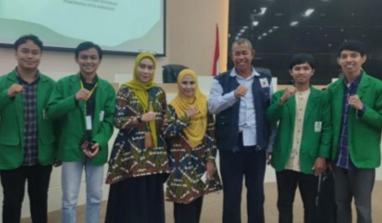 Gambar Mahasiswa Ilmu Peternakan UIN Alauddin Jadi Tim Pemeriksa Kesehatan Hewan Kurban Pemkot Makassar