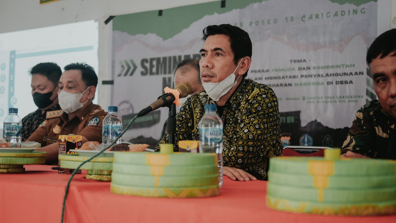 Gambar Mahasiswa KKN Angkatan 68 UIN Alauddin di Bone Sosialisasi Bahaya Narkoba