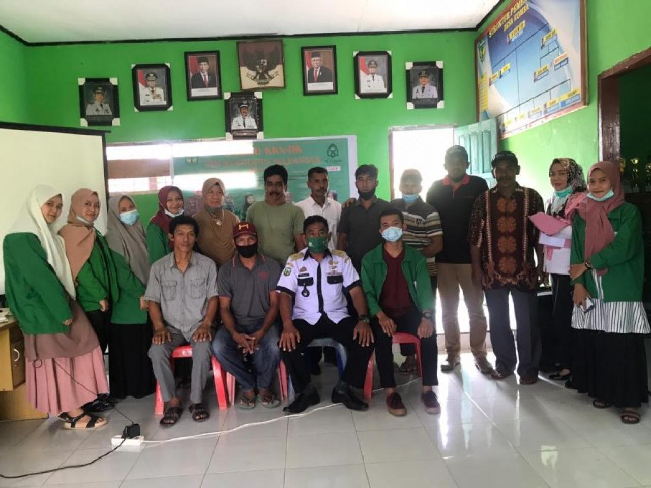 Gambar Mahasiswa KKN-DK Angkatan 65 UIN Alauddin di Luwu Seminar Proker dengan Tema Moderasi Beragama