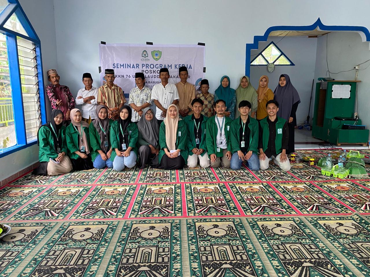 Gambar Mahasiswa KKN UIN Alauddin di Barugae Berdayakan Warga Lewat Program Peduli Masjid dan FAS