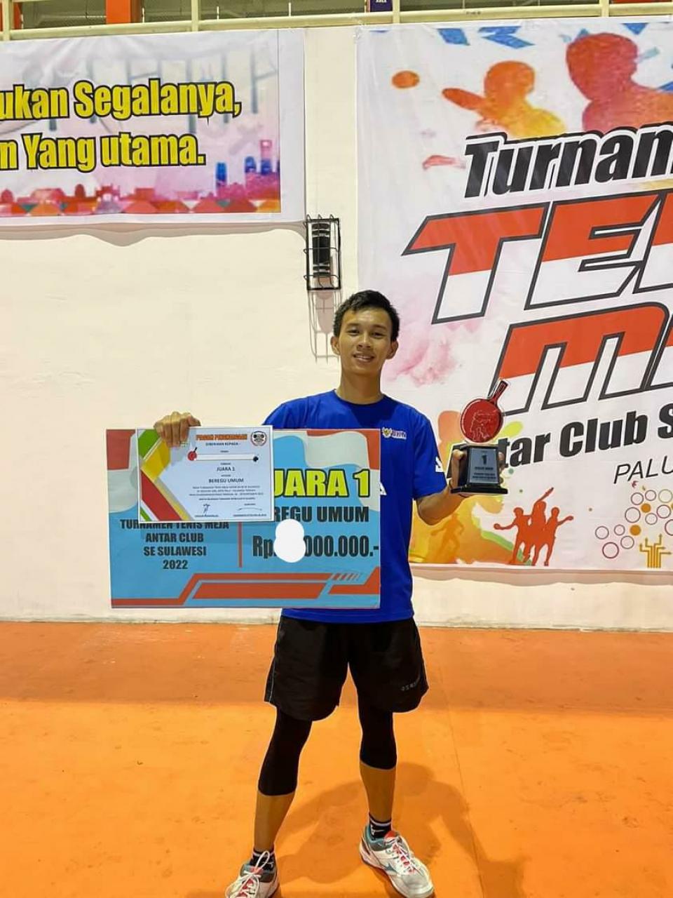 Gambar Mahasiswa MPI UIN Alauddin Juara I Turnament Tenis Meja antar Club se-Sulawesi