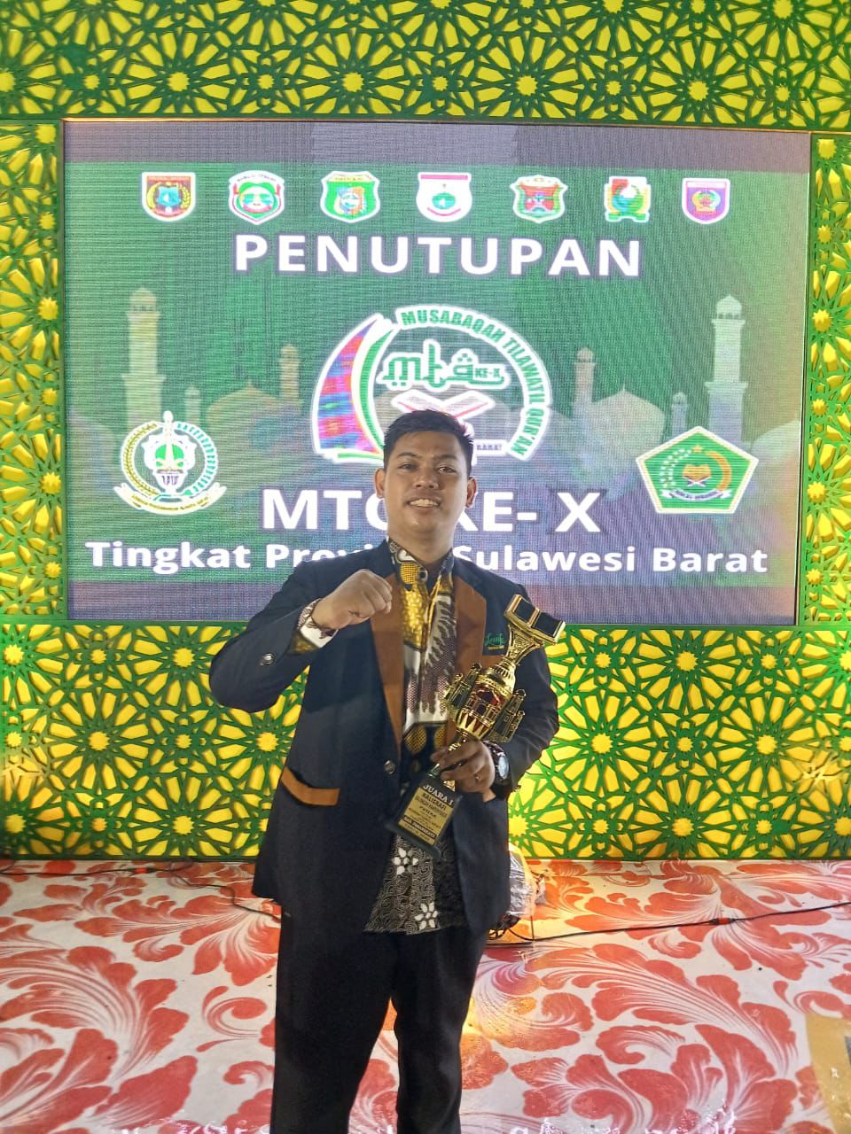 Gambar Mahasiswa PBA UIN Alauddin Makassar Ini Juara l Kaligrafi di MTQ Sulbar