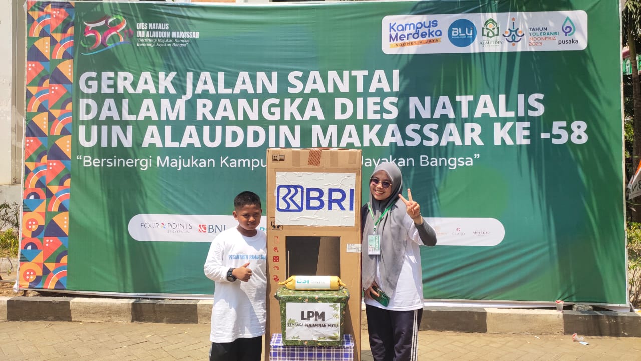 Gambar Mahasiswa PBA UIN Alauddin Raih Salah Satu Hadiah Utama Gerak Jalan Santai