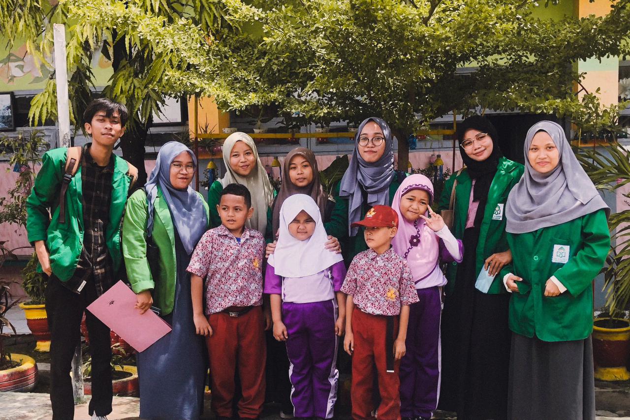 Gambar Mahasiswa PBI UIN Alauddin Analisis Pengelolaan Pembelajaran di Sejumlah Sekolah