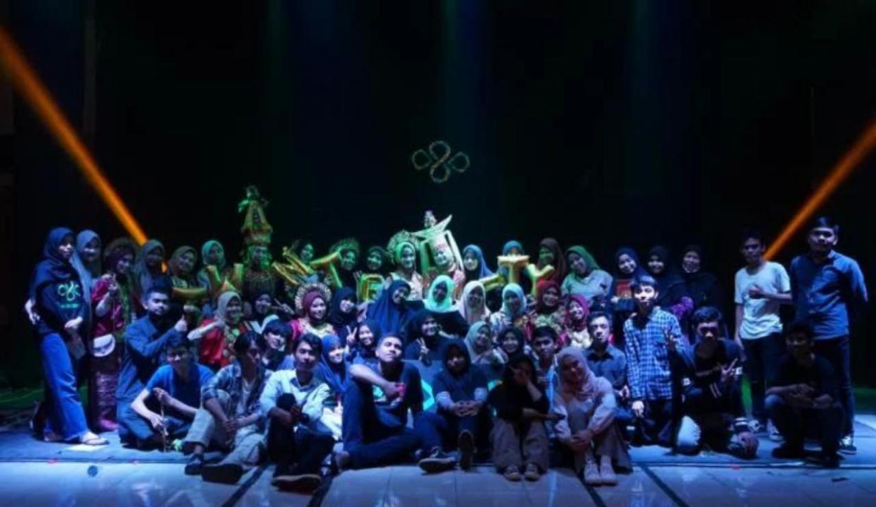 Gambar Mahasiswa PBI UIN Alauddin Angkatan 2020 Jalin Persaudaraan Melalui Inaugurasi