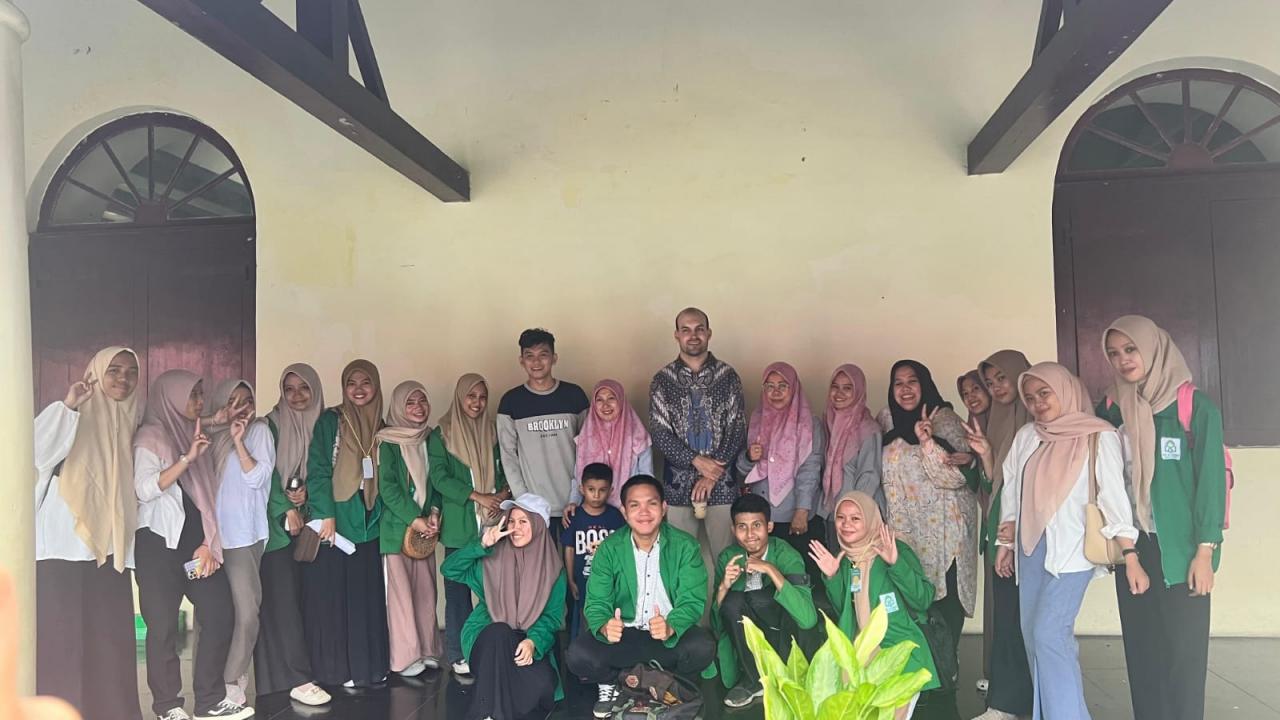 Gambar Mahasiswa PLP PBI UIN Alauddin Diamanahkan Jadi Panitia English Day MTs Negeri 1 Makassar