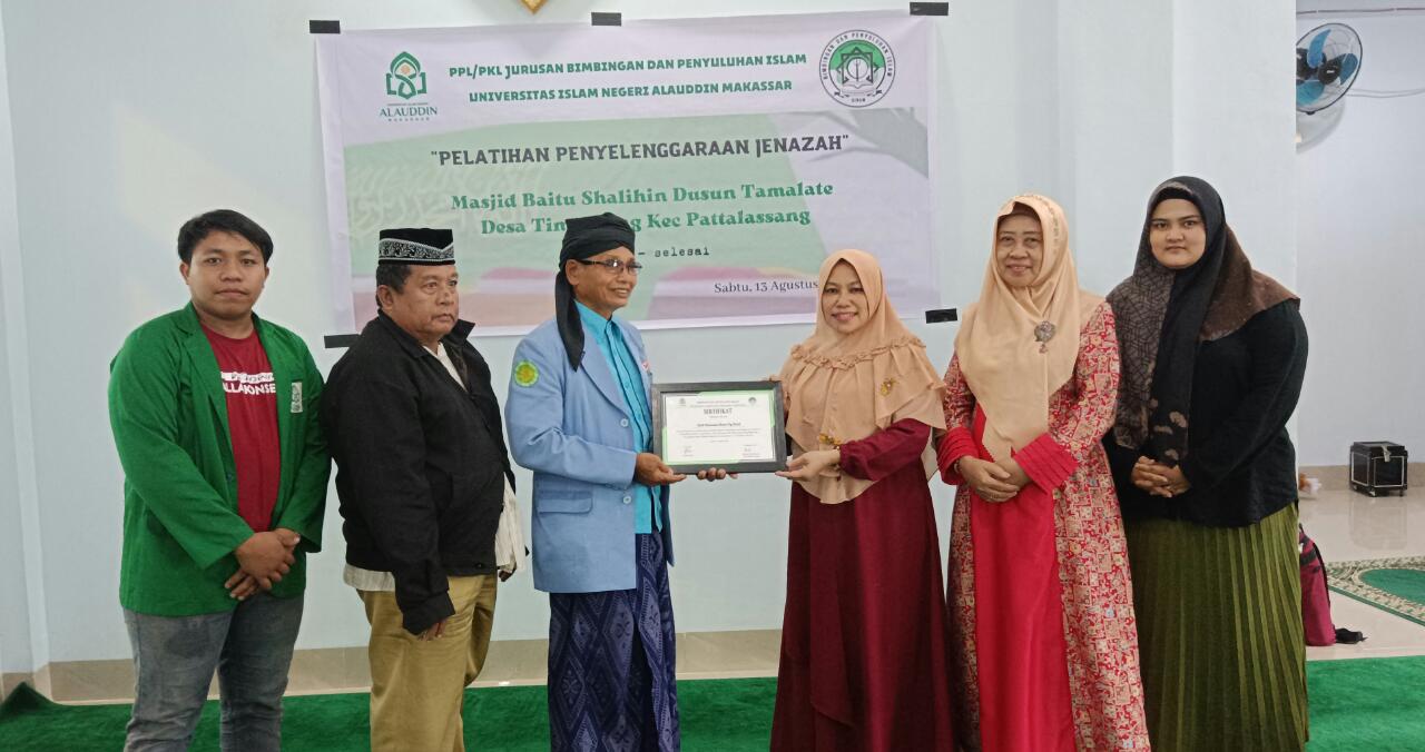 Gambar Mahasiswa PPL BPI UIN Alauddin Edukasi Penyelenggaraan Jenazah di Patalassang