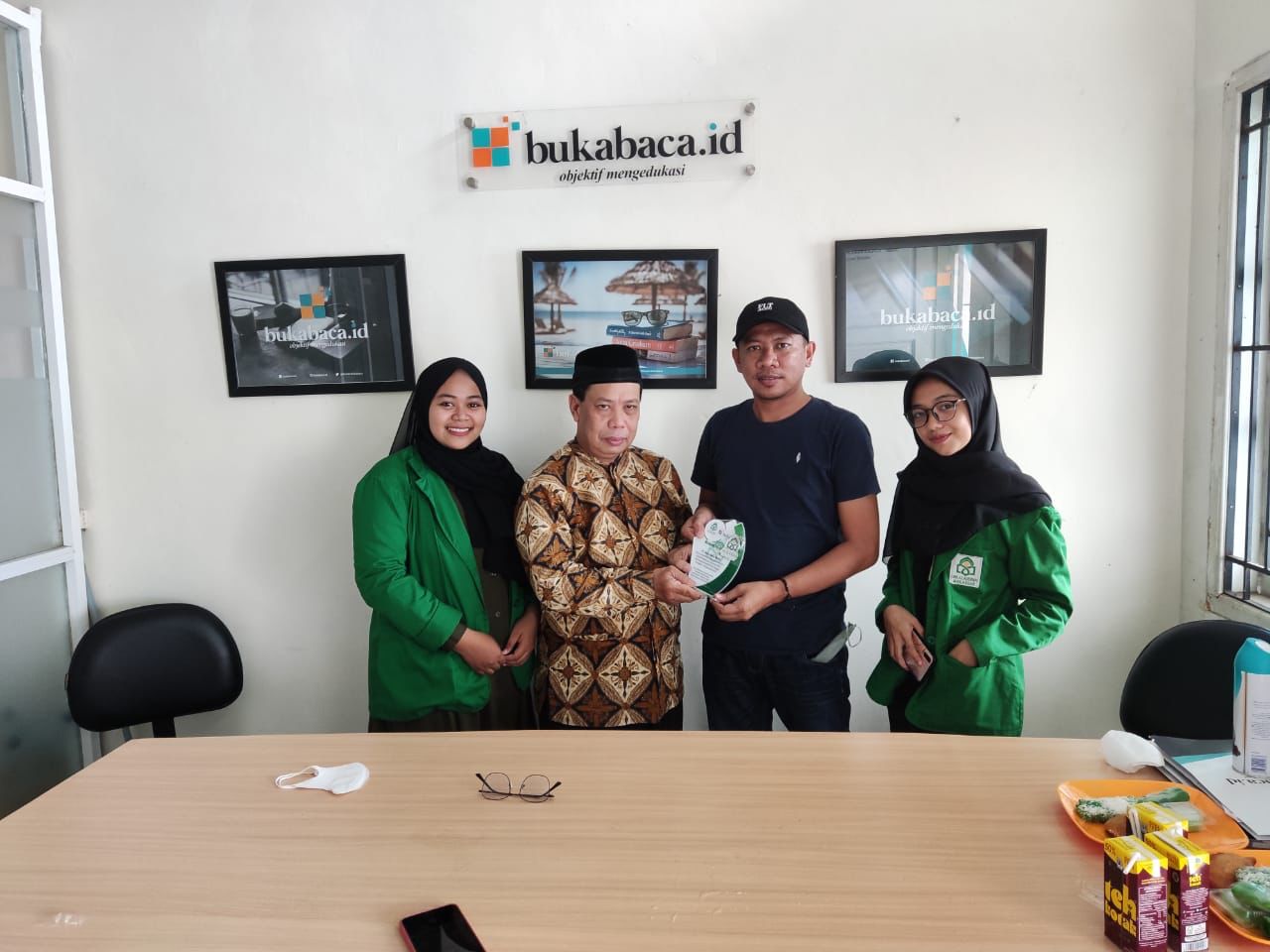 Gambar Mahasiswa PPL Jurnalistik UIN Alauddin di PT Buka Baca Media Resmi Ditarik, Ini Pesan Direktur