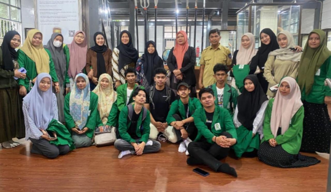 Gambar Mahasiswa SPI Perdalam Pemahaman Sejarah Melalui Kunjungan Museum Karaeng Pattingalloang