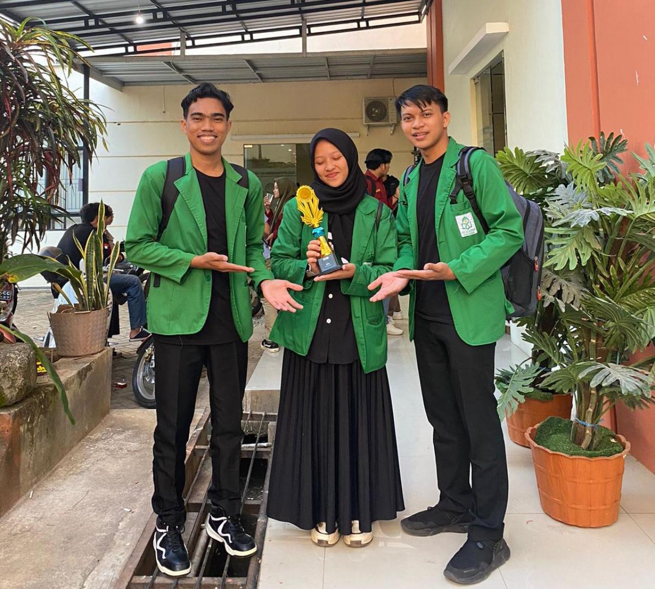 Gambar Mahasiswa UIN Alauddin Juara I di Pekan Ilmiah se-Sulselbartra