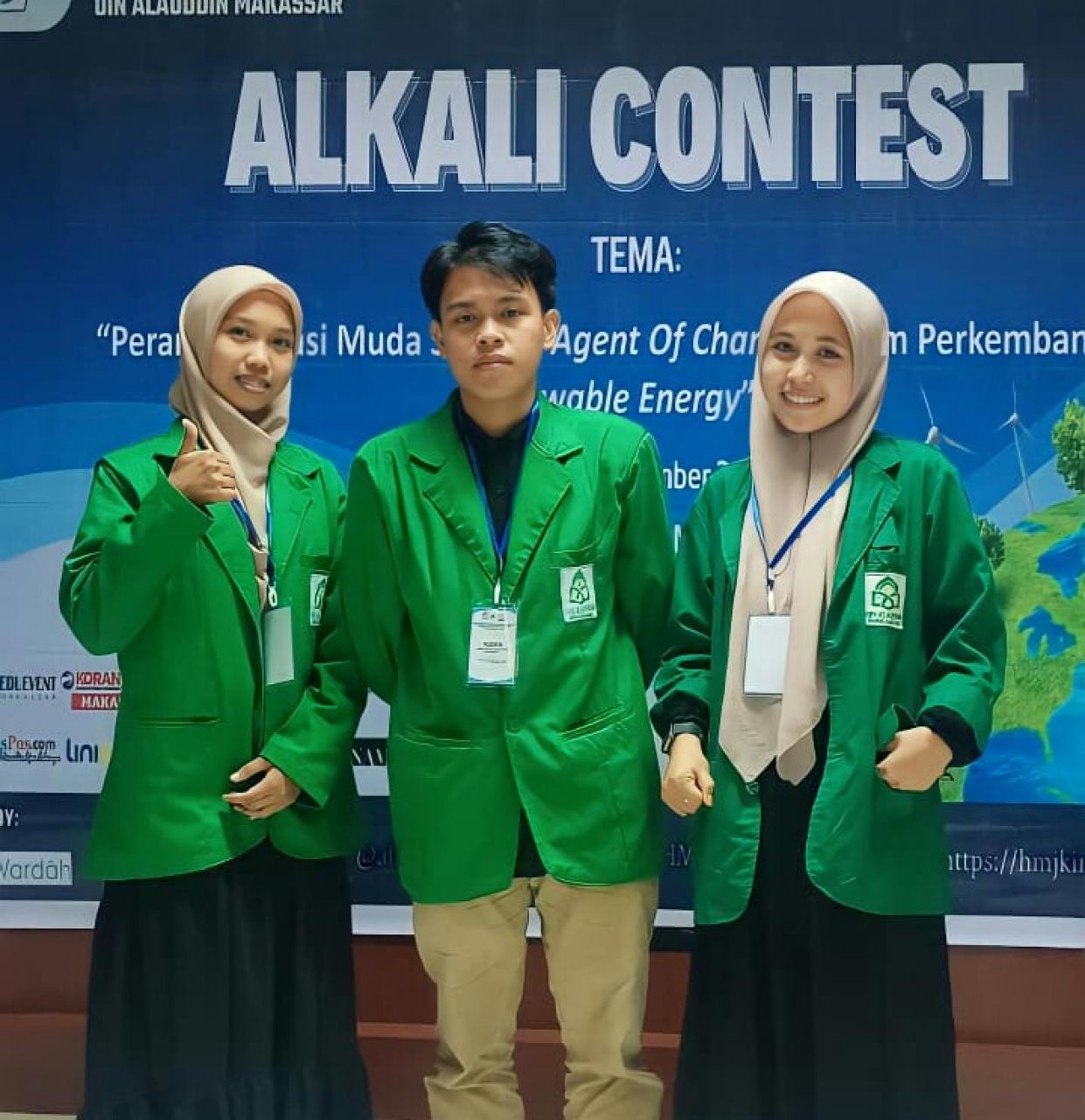 Gambar Mahasiswa UIN Alauddin Juara I LKTI Tingkat Nasional di Alkali Contest