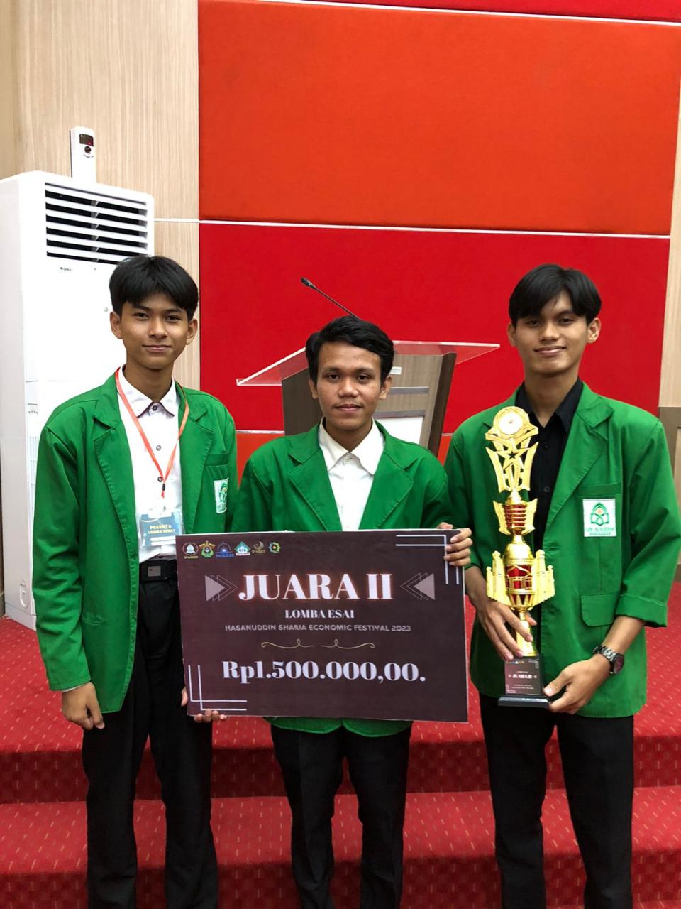 Gambar Mahasiswa UIN Alauddin Raih Juara II Esai di 8th HSEF 2023