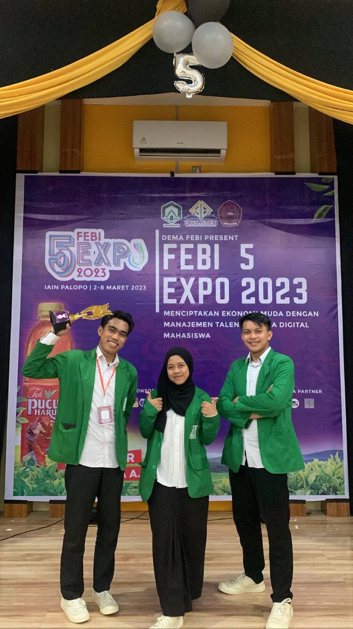 Gambar Mahasiswa UIN Alauddin Sabet Juara I di FEBI Expo 2023 IAIN Palopo