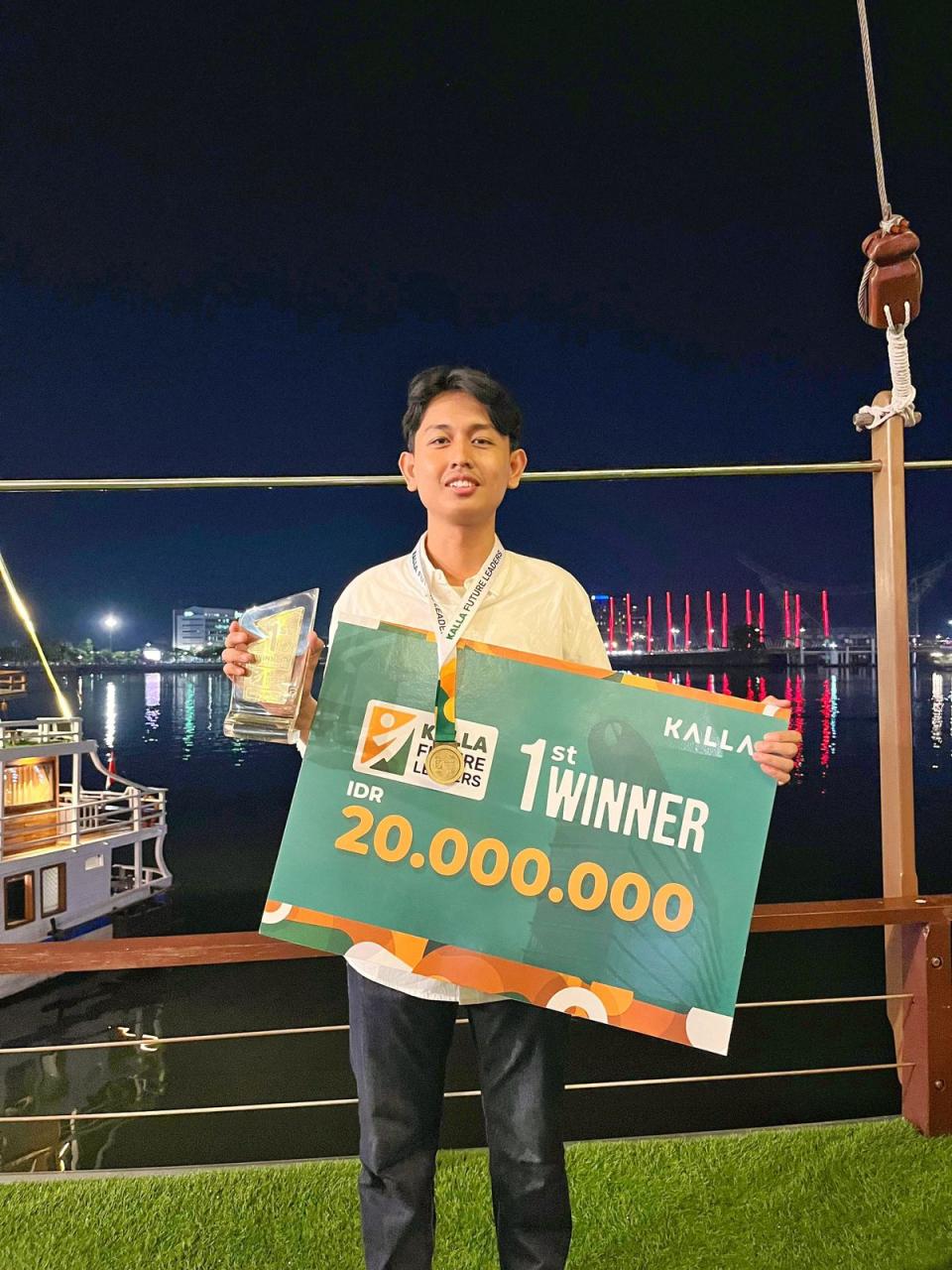 Gambar Mahasiswa UIN Makassar Juara 1 Kompetisi Business Case Nasional Kalla Future Leader