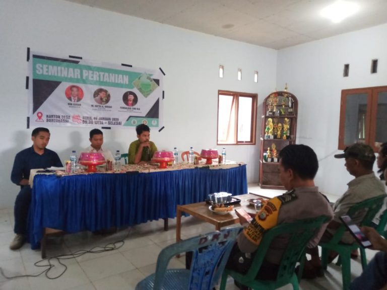 Gambar Mahasiswa KKN Desa Bontokassi Adakan Seminar Pertanian