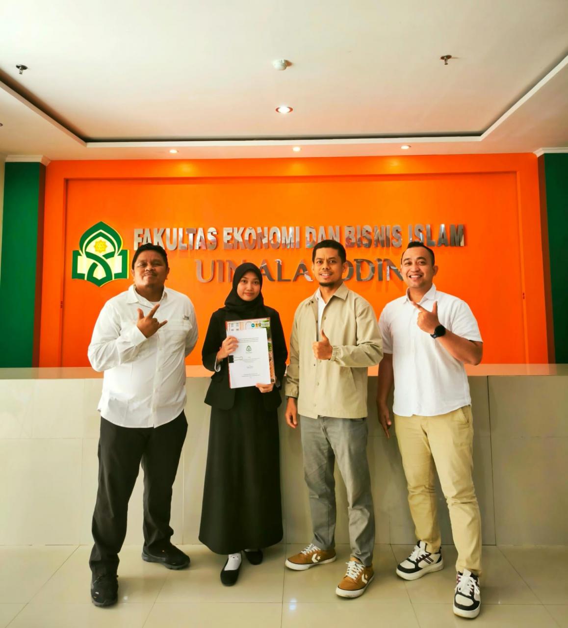 Gambar Mahasiswi Akuntasi UIN Alauddin selesaikan Studi 3,5 Tahun