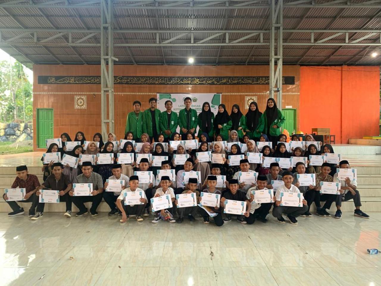 Gambar Membangun Karakter Pemimpin Berakhlakul Karimah, Mahasiswa PKL Prodi BPI Gelar LDK Santri