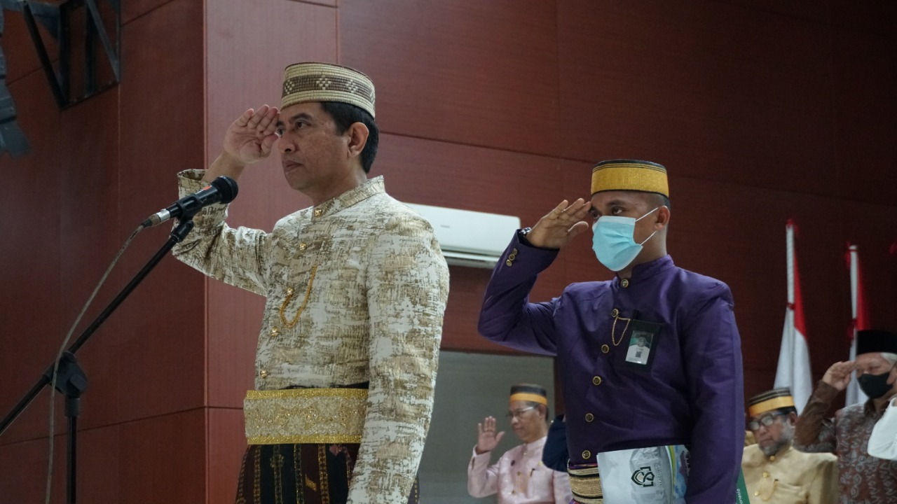 Gambar Meriahkan Upacara HAB ke77, Civitas Akademika UIN Makassar Gunakan Baju Adat Nusantara