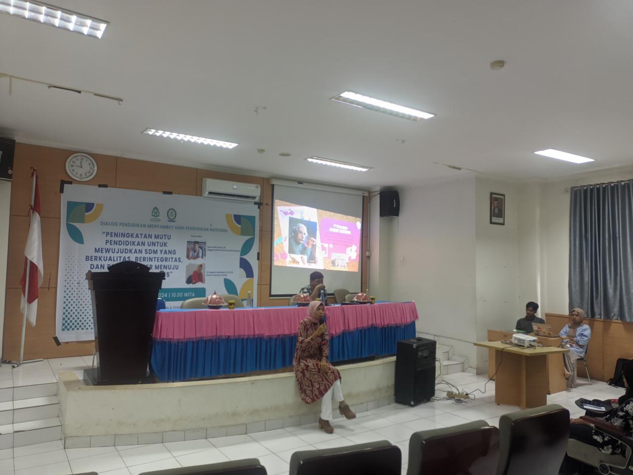 Gambar Mewujudkan SDM Yang Berkualitas, DEMA FUF Gelar Dialog Hari Pendidikan Nasional