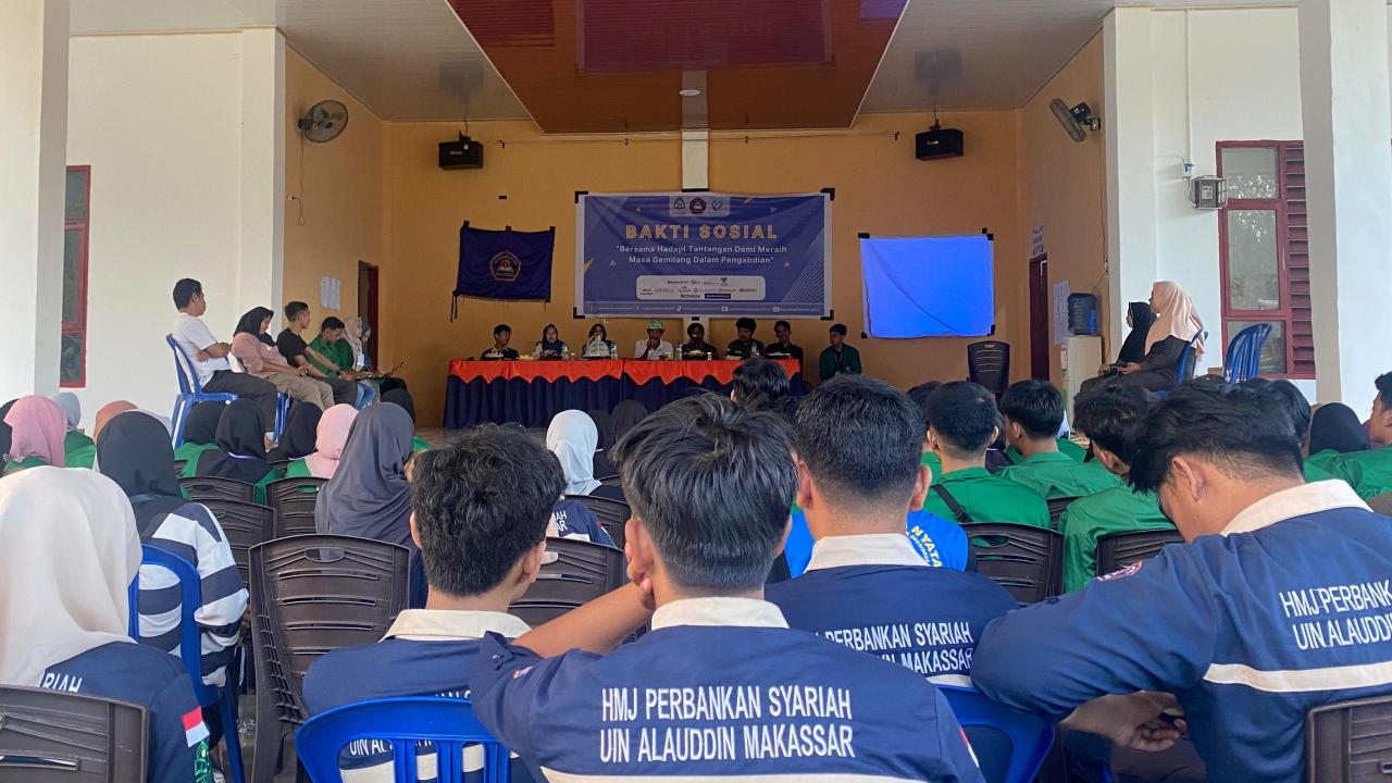 Gambar Pengabdian Masyarakat, HMJ PBS Baksos di Barru