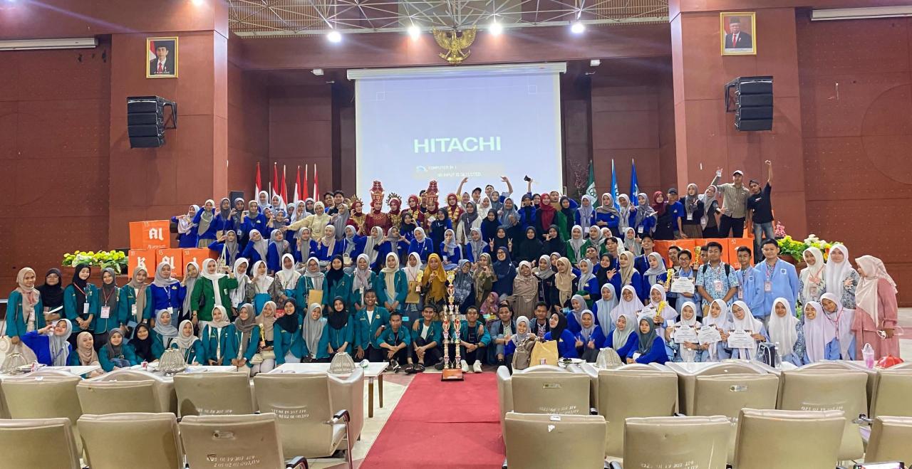 Gambar Penutupan Alkali Contesr HMJ Kimia, Rangkaiankan dengan Berbagai Pertunjukan