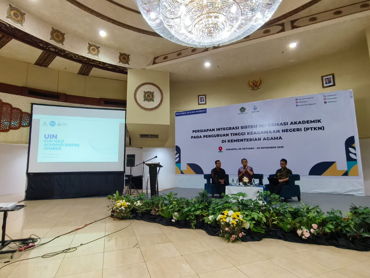 Gambar Penutupan Kegiatan Persiapan Integrasi Sistem Informasi Akademik PTKN di Kementerian Agama