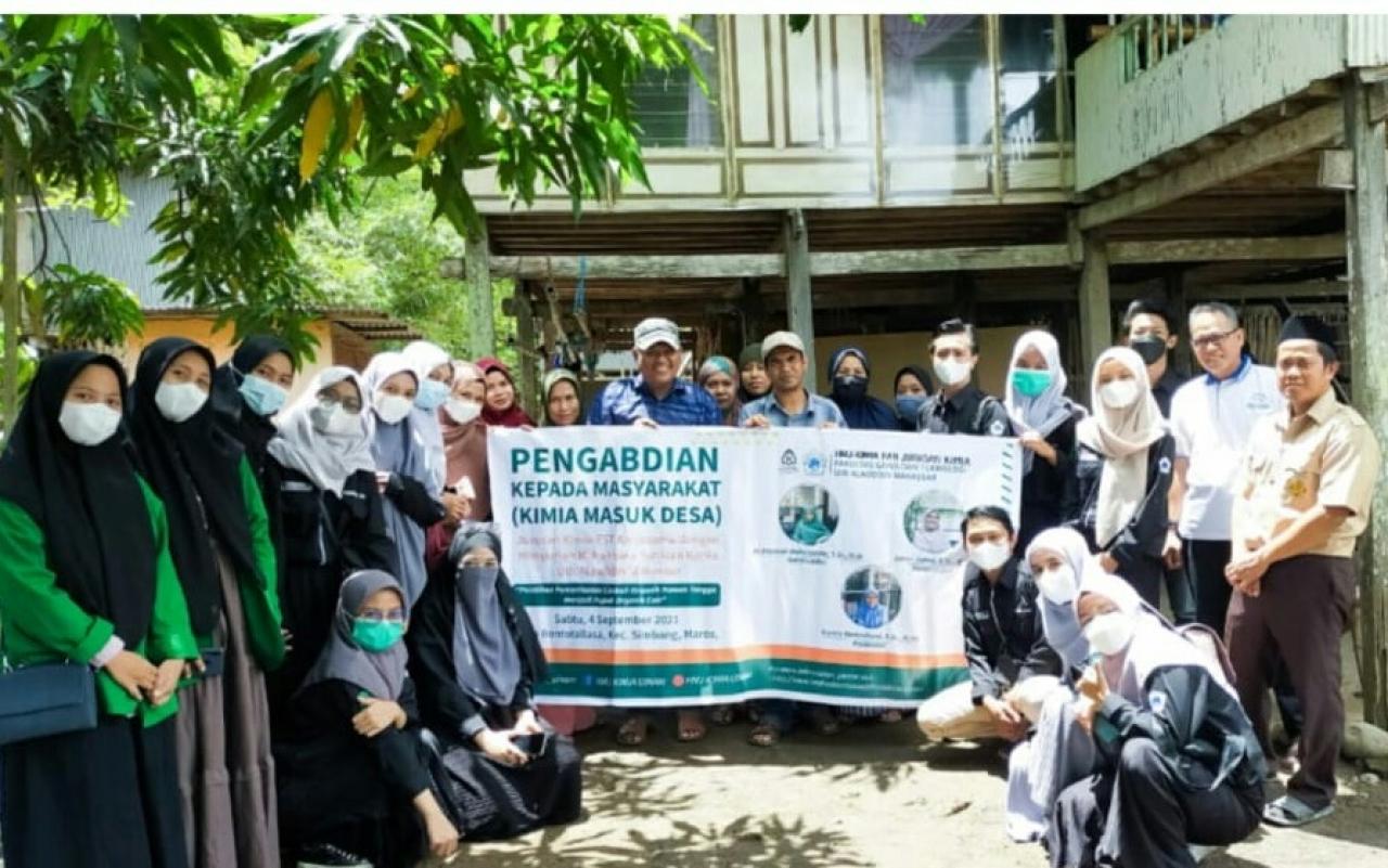 Gambar Perdana, HMJ Kimia UIN Alauddin Gelar Pengabdian Masyarakat Melalui Program Masuk Desa