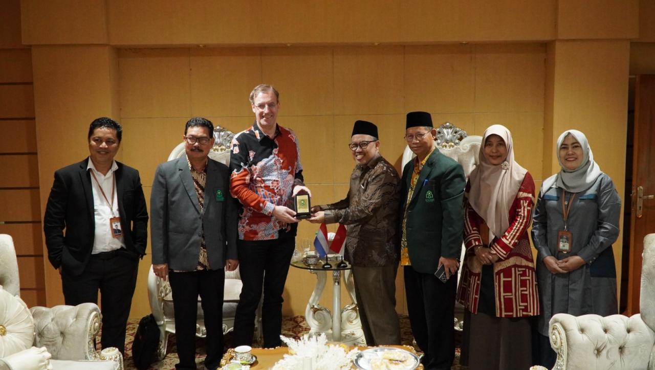 Gambar Pererat Hubungan Bilateral, Wakil Dubes Belanda Kunjungi UIN Alauddin Makassar Bahas Potensi Kerjasa
