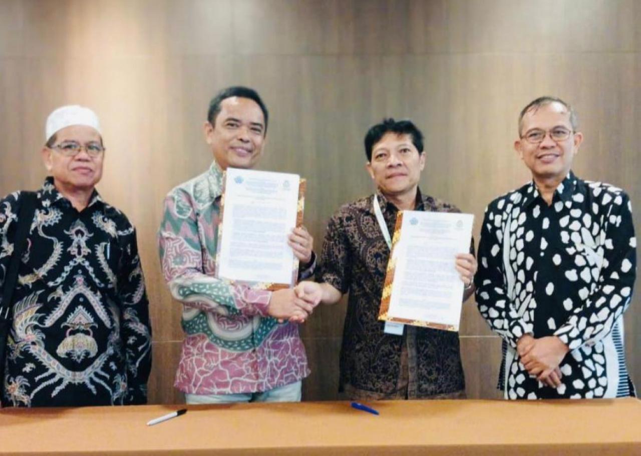 Gambar Perkuat Tridharma Perguruan Tinggi, PPG UIN Alauddin dan Sulthan Thaha Saifuddin Jambi Tandatangani 