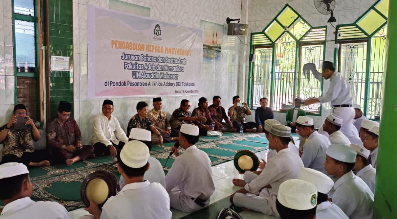 Gambar PKM BSA UIN Alauddin, Beri Motivasi Santri di Al-Ikhlas Ad-Dary DDI Barru