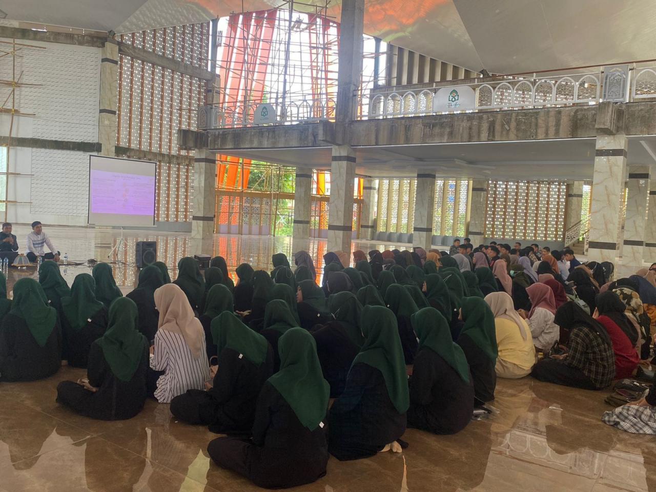 Gambar Prodi Biologi UIN Alauddin Beri Penguatan Rohani Mahasiswa di Awal Perkuliahan