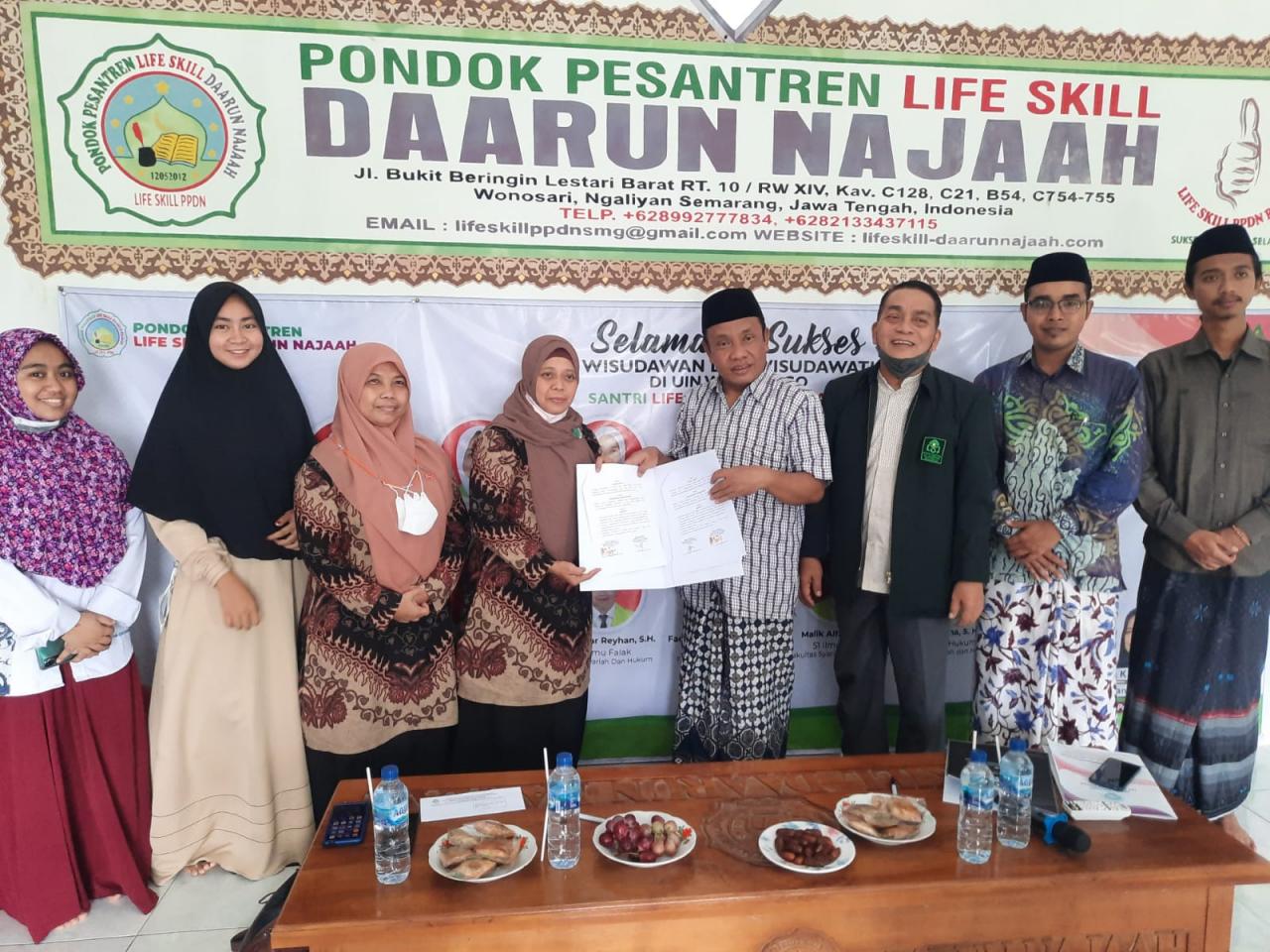 Gambar Prodi Ilmu Falak UIN Alauddin Teken PKS dengan Ponpes Daarun Najaah Semarang