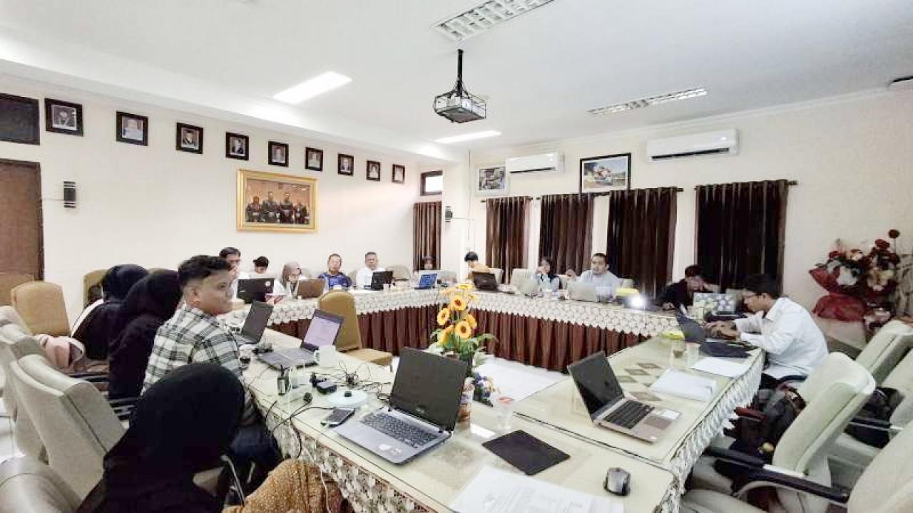 Gambar Prodi Ilmu Komunikasi UIN Alauddin Evaluasi Bersama LPM dan Tim Fakultas Menuju Unggul