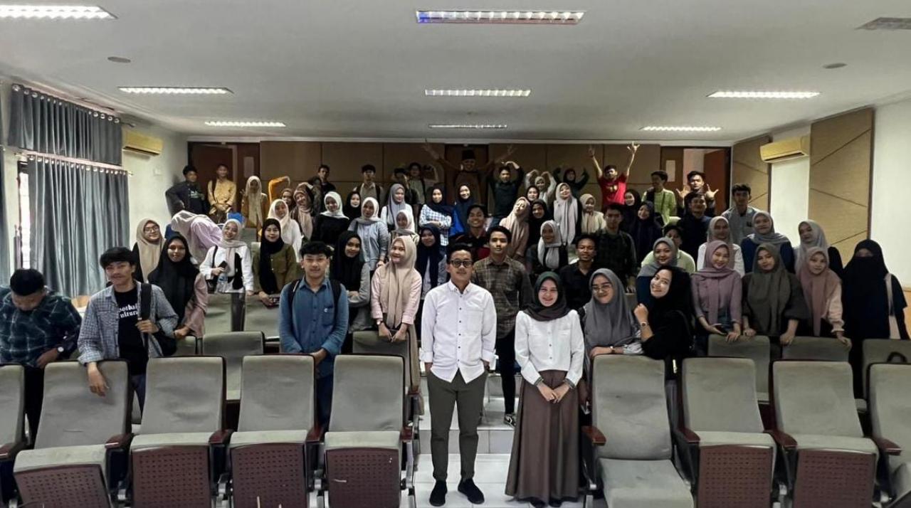 Gambar Prodi Ilmu Politik FUF Latih Mahasiswa Melalui Workshop Aplikasi Mendeley