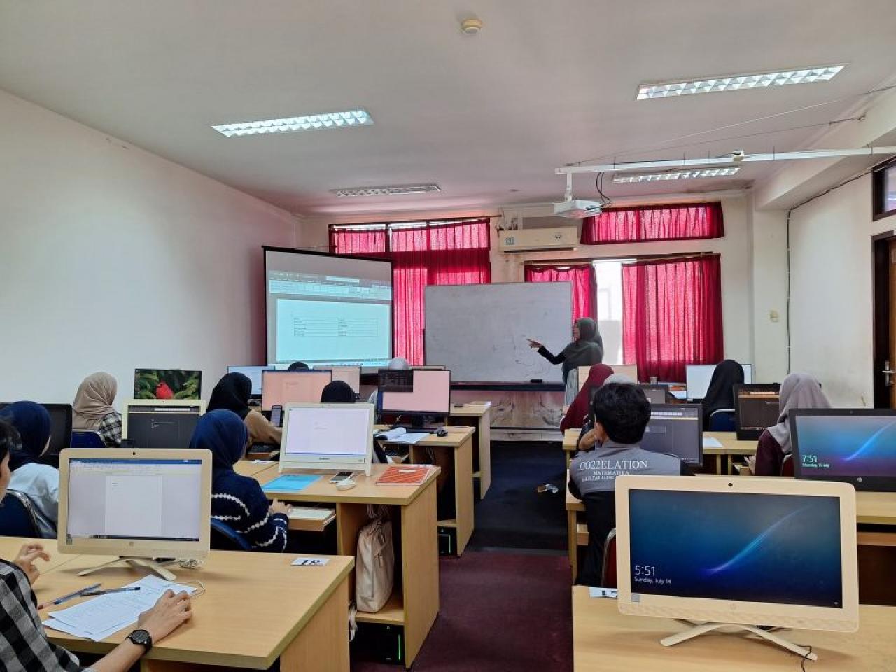 Gambar Prodi Matematika Adakan Pelatihan Softskill Guna Meningkatkan Kemampuan Mahasiswa