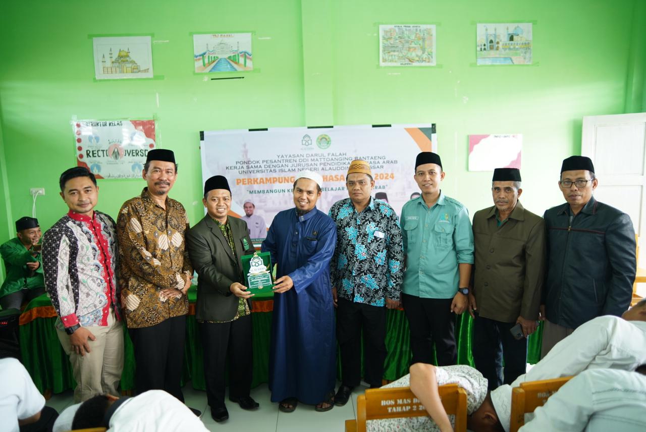 Gambar Prodi PBA UIN Alauddin Adakan Kampung Bahasa Arab di Ponpes DDI Mattoanging