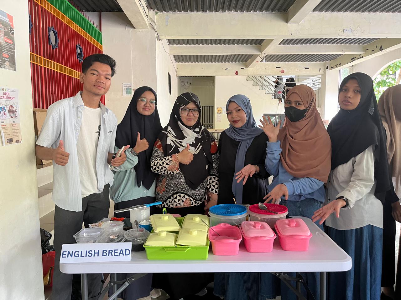 Gambar Prodi PBI UIN Alauddin Asah Jiwa Wirausaha Mahasiswa Melalui Bazar