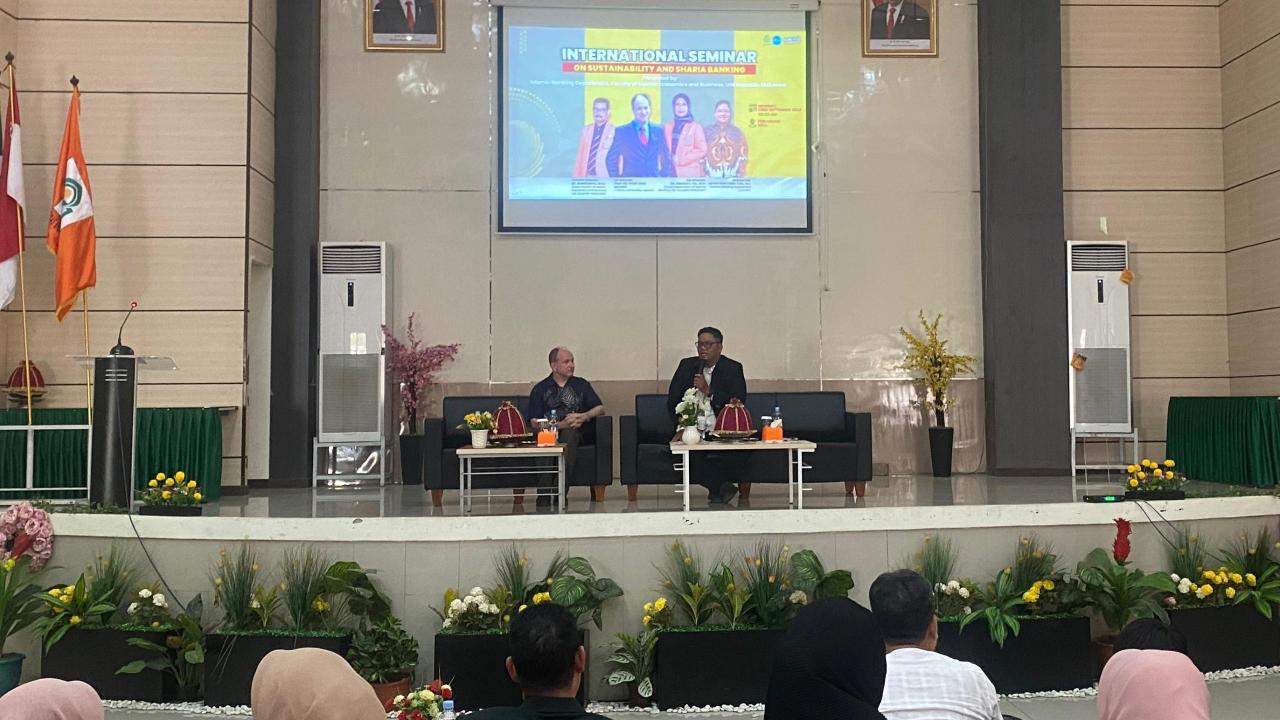Gambar Prodi PBS Bahas Keberlanjutan Perbankan Syariah melalui Seminar Internasional