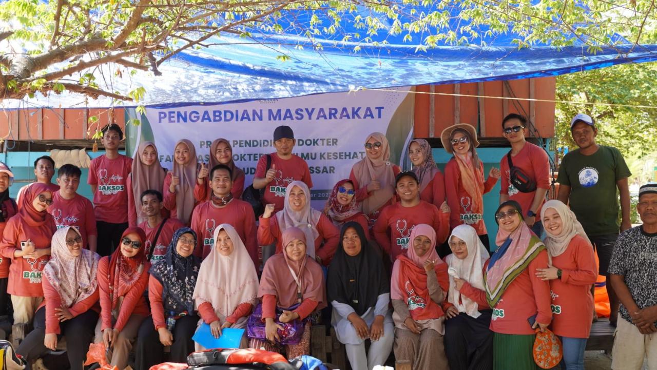 Gambar Prodi Pendidikan Dokter UIN Alauddin Pengabdian Masyarakat di Pulau Lanjukkang