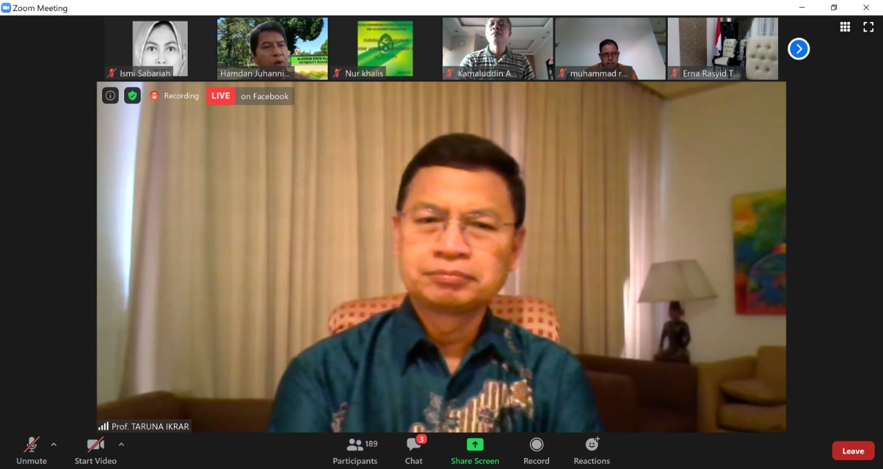 Gambar Prof Taruna Ikrar Bicara Vaksin Covid-19 dalam Talkshow Virtual FKIK UIN Alauddin