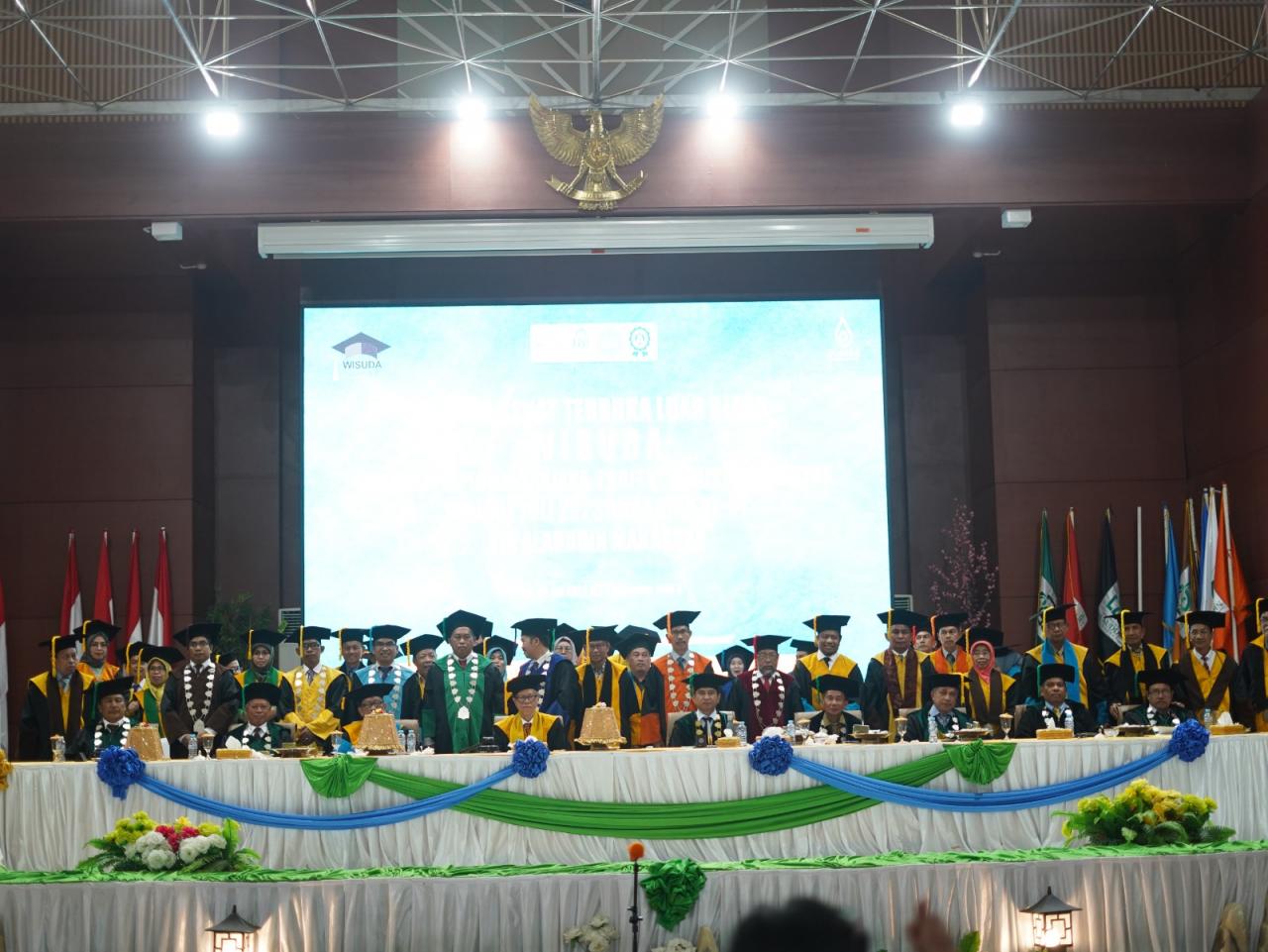 Gambar Rektor UIN Alauddin Makassar Kukuhkan 751 Wisudawan Angkatan 97
