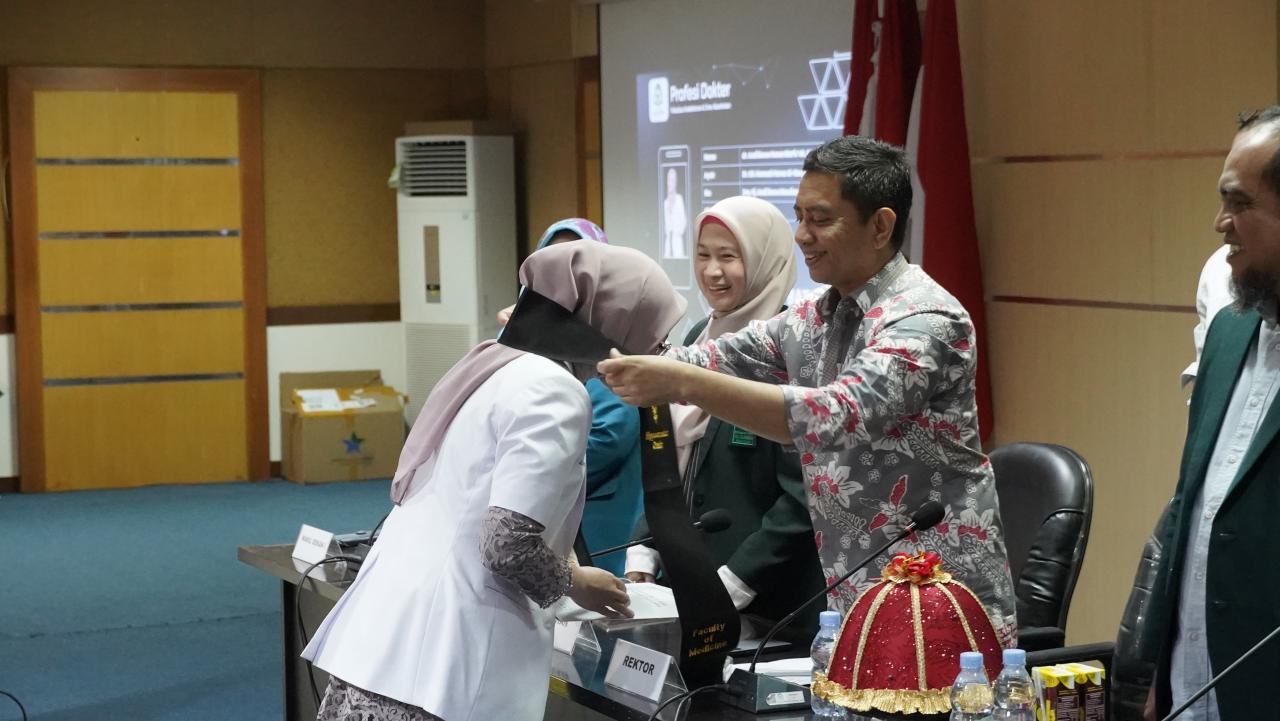 Gambar Resmi Diambil Sumpahnya, Rektor UIN Alauddin Makassar: Jadilah Dokter Berkaliber