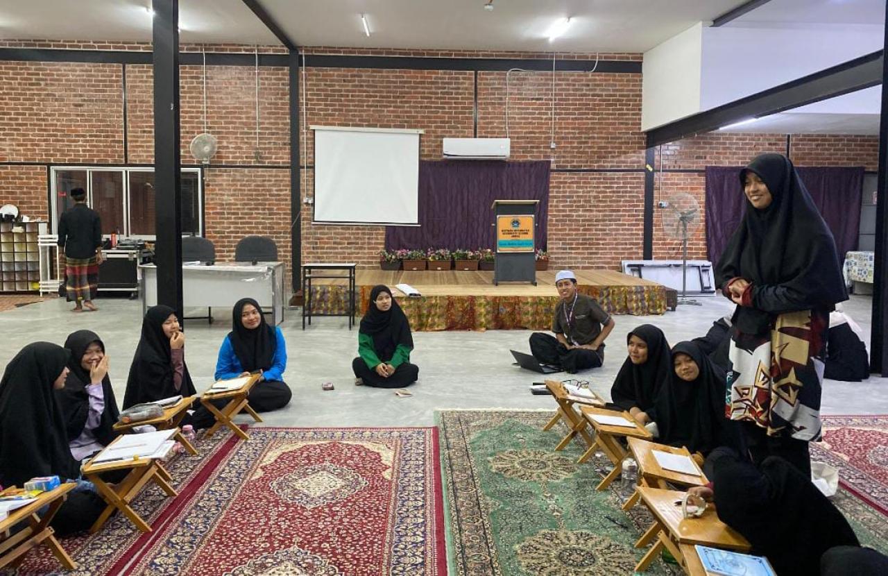 Gambar Sarina Andriani, Mahasiswa BSA UIN Alauddin Lakukan Program MBKM di Malaysia