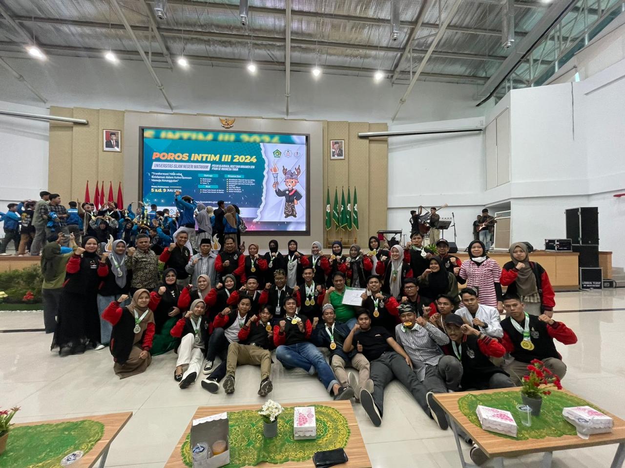 Gambar Sukses Raih 24 Medali, Kontingen UIN Alauddin Makassar Raih Juara III di Poros Intim PTKIN