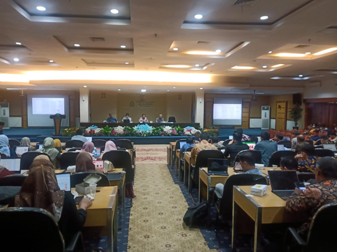 Gambar Target Masuk 10 Besar Webometrics, UIN Makassar Rapat Koordinasi Pengelola Web