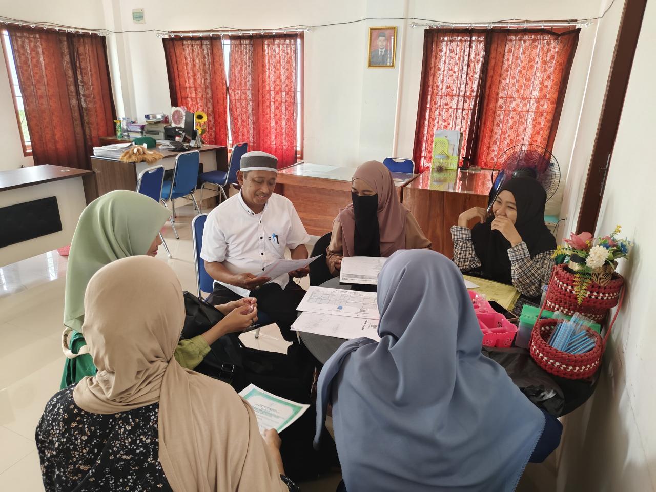 Gambar Tempatkan Mahasiswa Magang MBKM di KUA, Sekprodi BSA: Perkaya Praktik Sosial Keagamaan