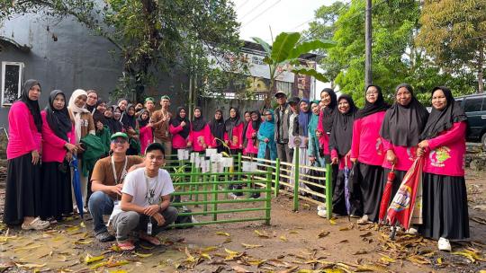 KKN UIN Alauddin dan KWT Kembangkan TOGA, Dorong Kesehatan Mandiri Warga Dusun Ele