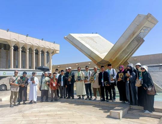 Dekan FSH UIN Alauddin Makassar Wakili Indonesia di Program Umrah Tamu Raja Arab Saudi
